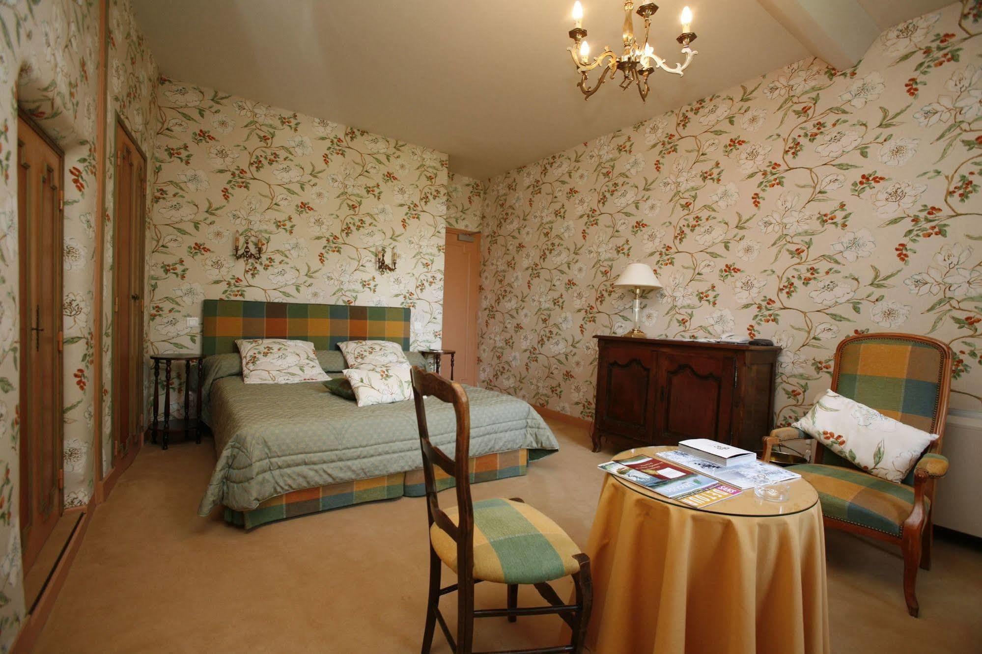 Hotel Chateau De Castel Novel - Les Collectionneurs 바레츠 외부 사진